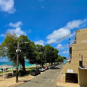 https://the-inn-on-strand-street.comcaribbean.com